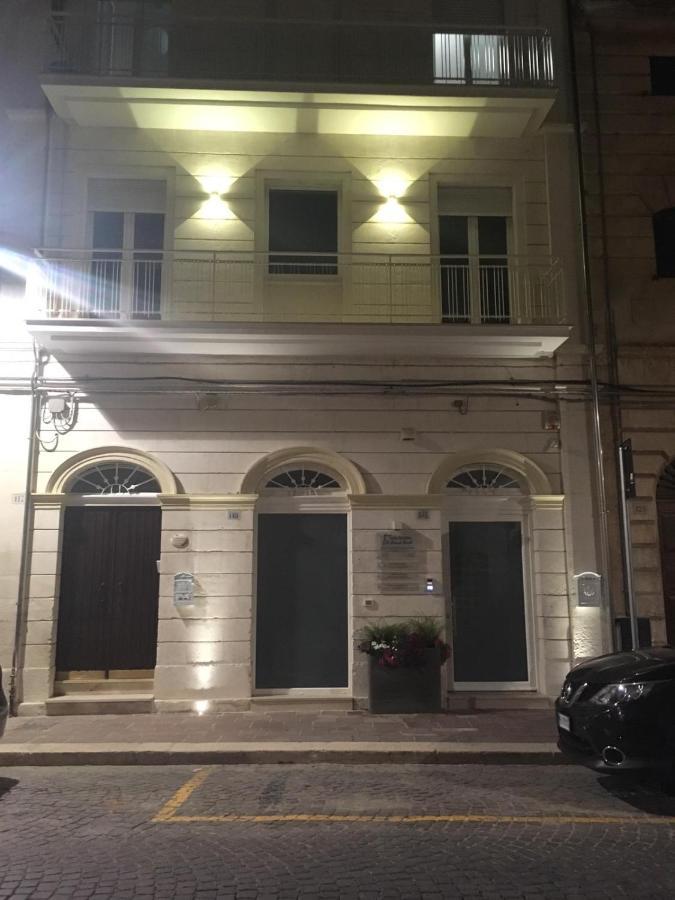 Equorum Delicious Suite - Ostuni Centro Eksteriør billede